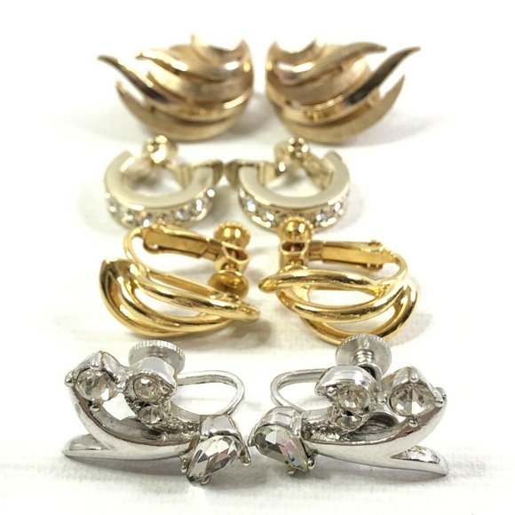 Set of 4 Vintage Clip On Earrings Trifari Monet Na - Picture 1 of 11